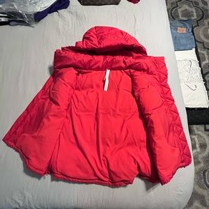 Lululemon Wunder Puff XL (Size 12) Red Vest